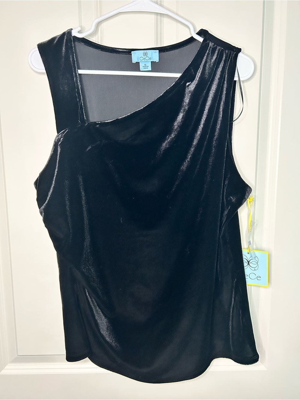 CeCe velvet asymmetrical sleeveless tank top black XL